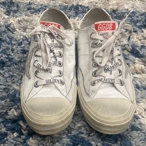 Golden Goose V-Star Sneakers